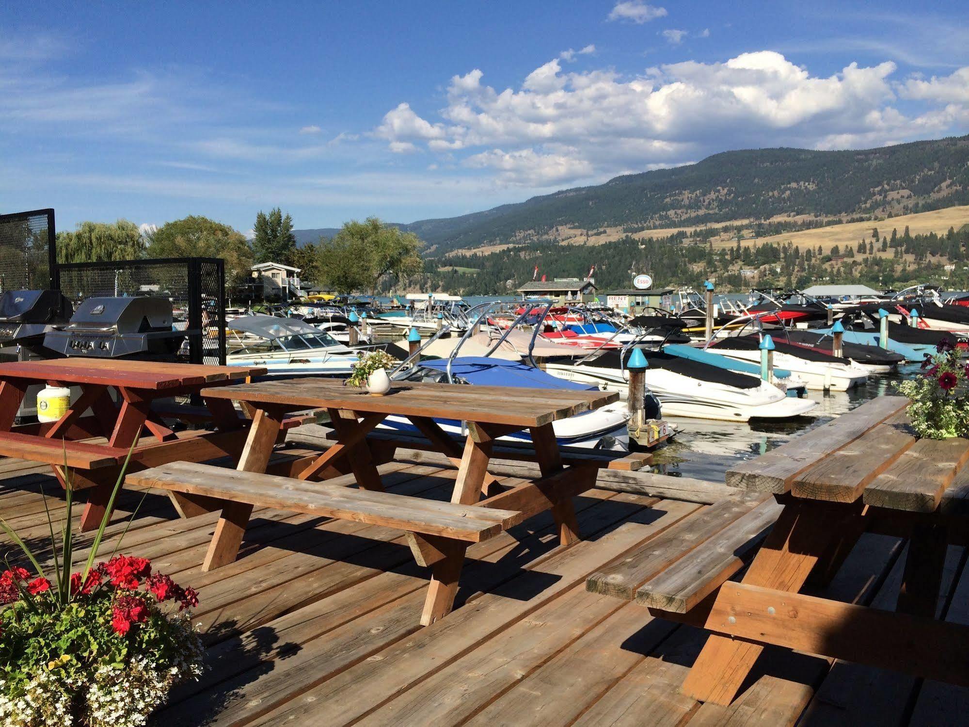 Turtle Bay Marina Resort Winfield Exterior photo